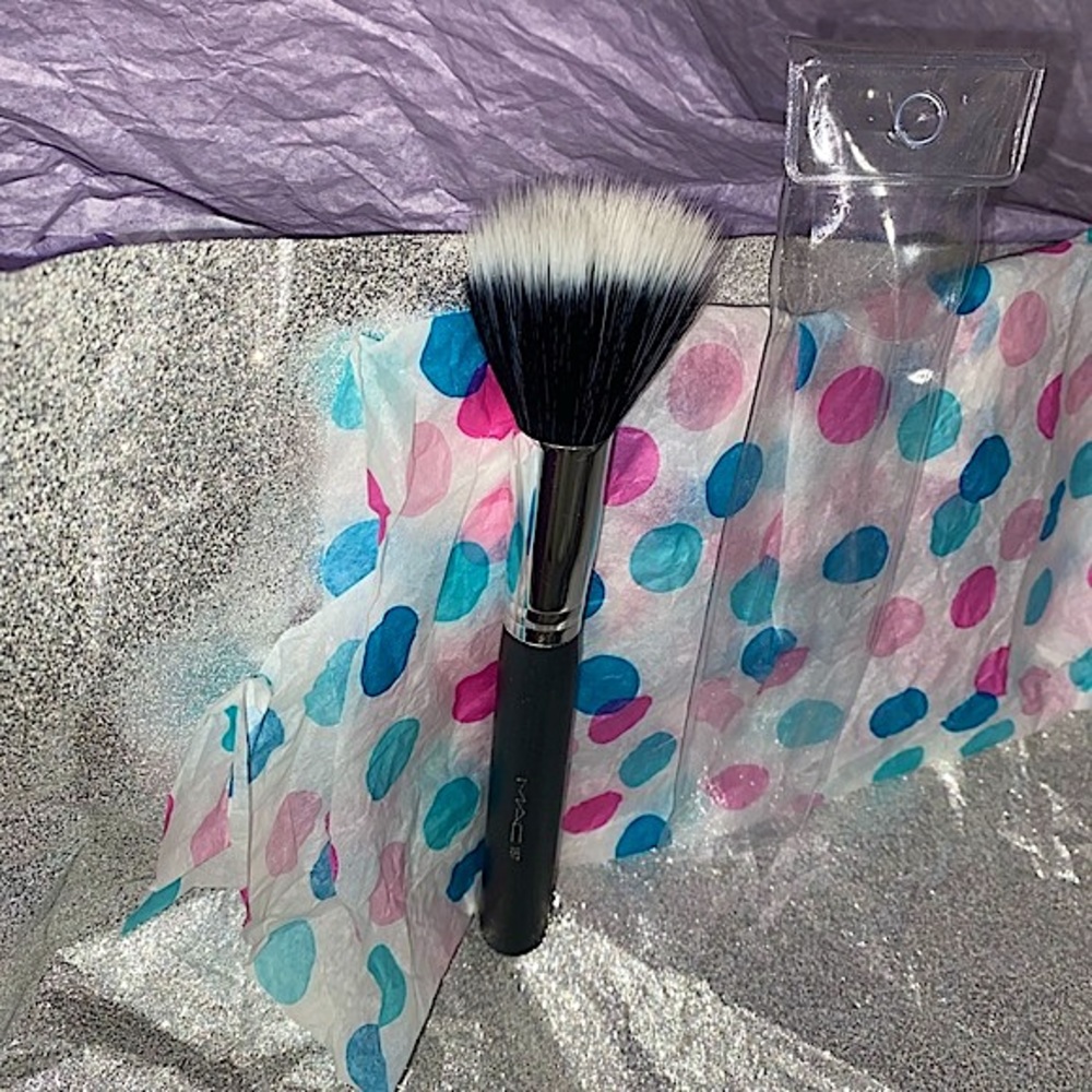 🤍 RARE New Mac Duo Fibre #187 Face Brush VINTAGE 🩶
